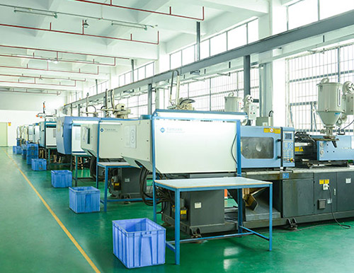 日本客戶(hù)前來(lái)工廠視察